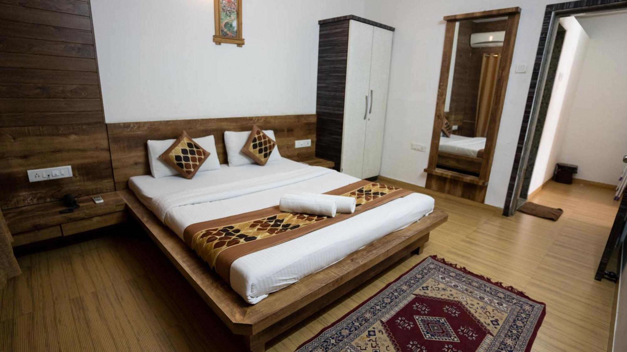 Ruturaj Inn Alībāg Exterior foto